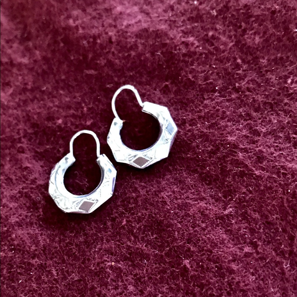 14K White Gold Earrings